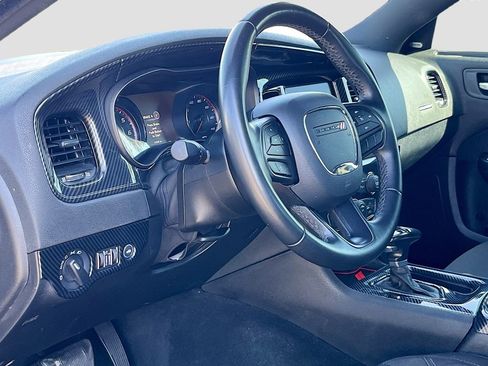 Used 2023 Dodge Charger SXT w/ Blacktop Package RWD image 9