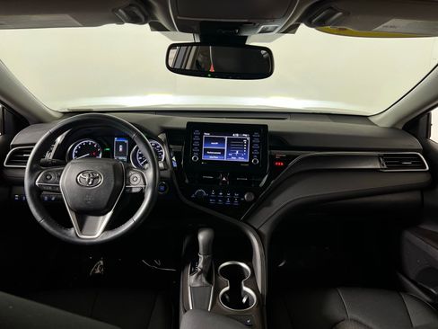 Used 2021 Toyota Camry LE w/ Cold Weather Package image 25