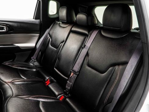 Used 2024 Jeep Compass Limited image 41