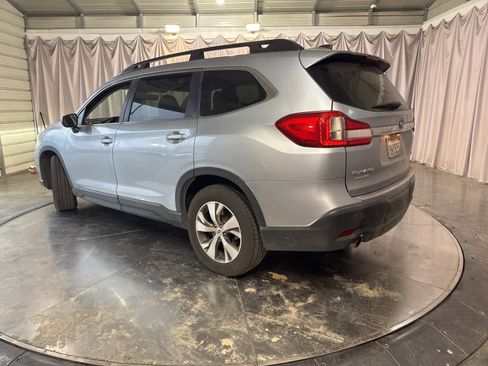 Used 2021 Subaru Ascent Premium w/ Convenience Package image 5