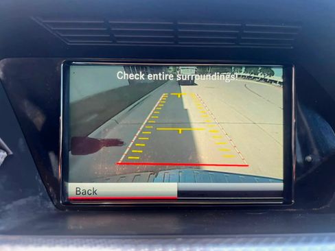 Used 2015 Mercedes-Benz GLK 350 2WD image 32