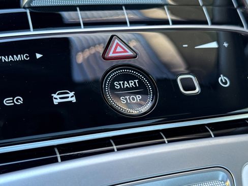 New 2025 Mercedes-Benz Maybach EQS 680 4MATIC image 31