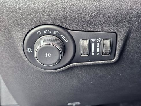 New 2026 Jeep Compass Limited AWD/4WD image 40
