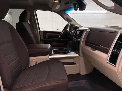 Used 2018 RAM 1500 Big Horn AWD/4WD image 29