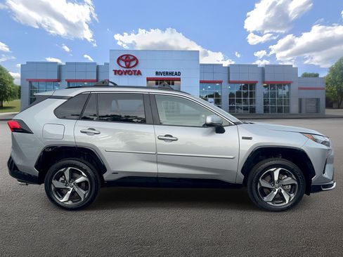 Certified 2023 Toyota RAV4 SE w/ Weather & Moonroof Package AWD/4WD image 5