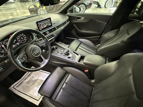 Used 2019 Audi A4 2.0T Premium Plus w/ Premium Plus Package AWD/4WD image 18
