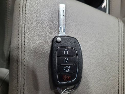 Used 2019 Hyundai Sonata SE FWD image 32