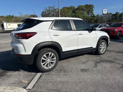 Used 2022 Chevrolet TrailBlazer LS image 4