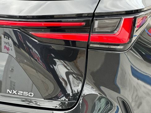 Used 2024 Lexus NX 250 FWD image 27