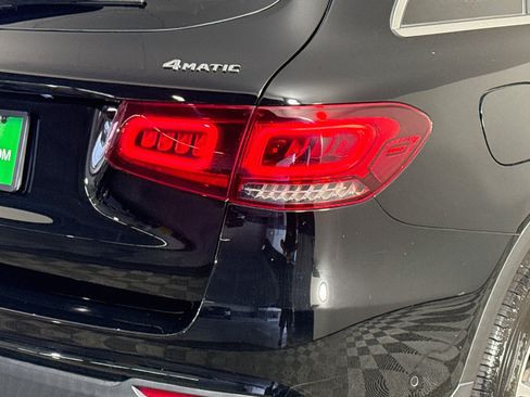 Used 2022 Mercedes-Benz GLC 300 4MATIC image 34