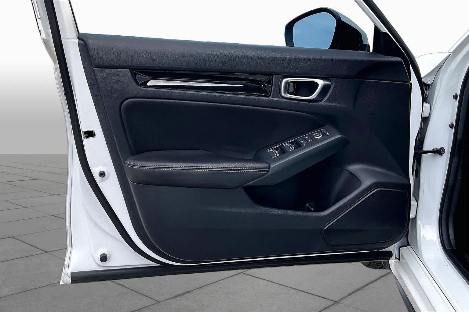 Used 2023 Honda Civic EX-L image 21