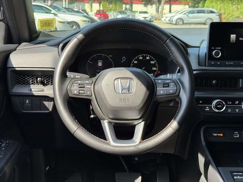 Used 2025 Honda CR-V Sport image 13