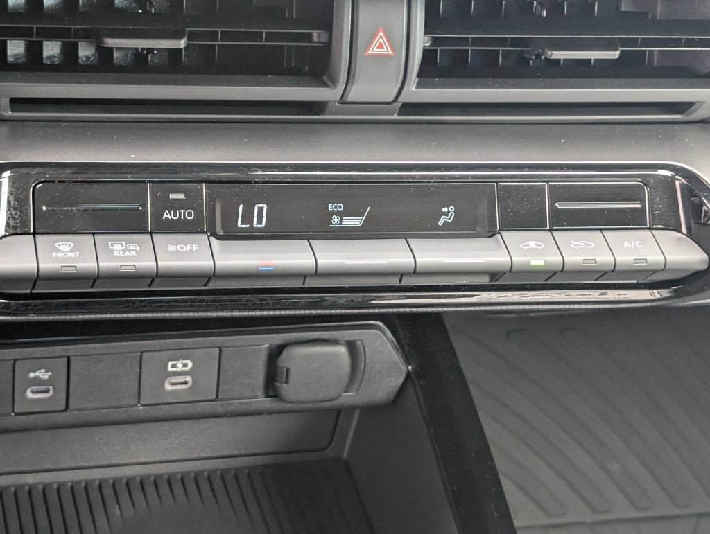 Certified 2026 Toyota Prius LE AWD/4WD image 25