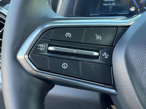 Used 2026 Chevrolet Equinox LT image 18