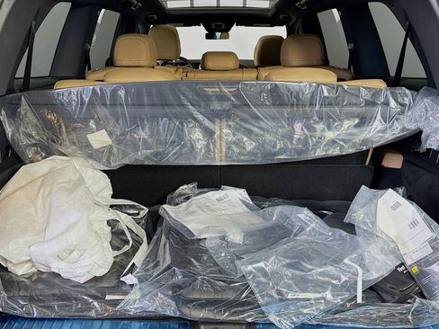 New 2025 Mercedes-Benz GLS 580 4MATIC image 24