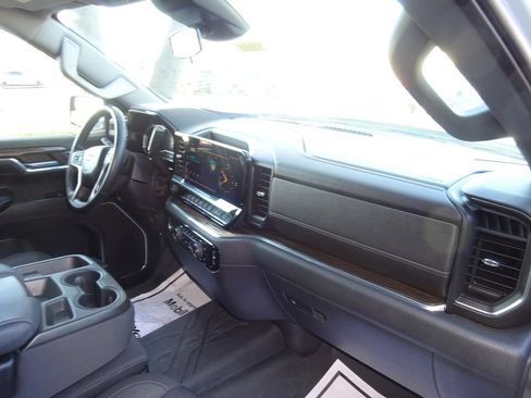 Certified 2023 Chevrolet Silverado 1500 LT RWD image 15
