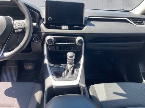 Used 2024 Toyota RAV4 XLE w/ Convenience Package AWD/4WD image 12