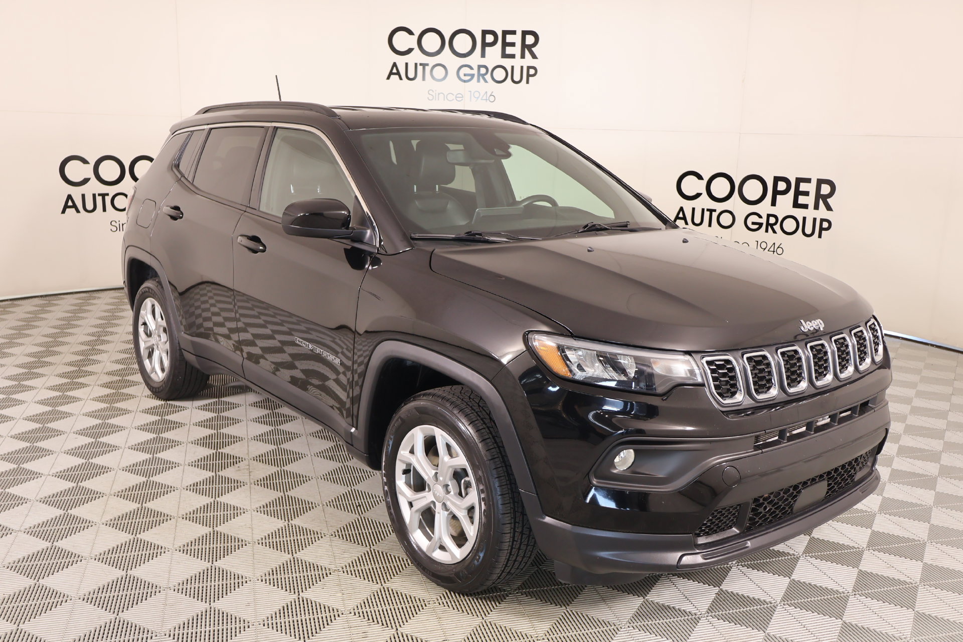 Used 2024 Jeep Compass Latitude AWD/4WD 360° Tour