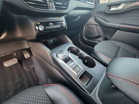 Used 2023 Ford Escape ST-Line w/ Tech Pack #1 image 24