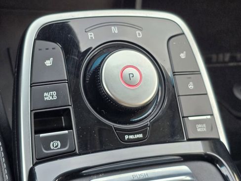 Used 2022 Kia Niro EX w/ Cold Weather Package image 14