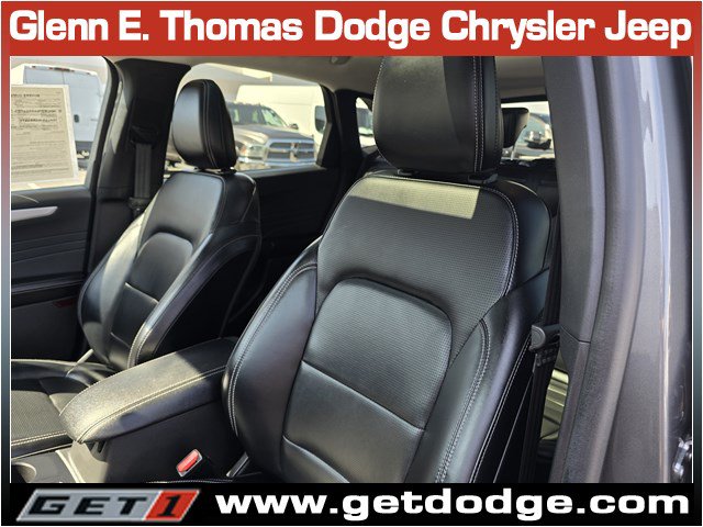 Used 2025 Ford Escape Platinum AWD/4WD image 22