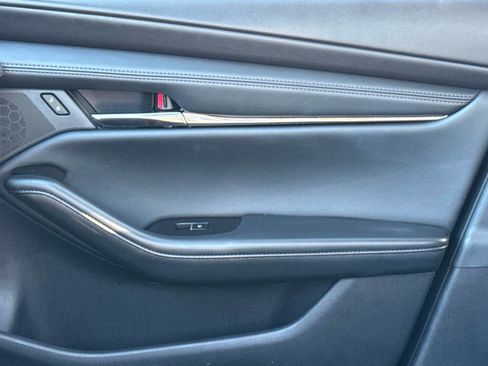 Certified 2025 MAZDA MAZDA3 s image 19