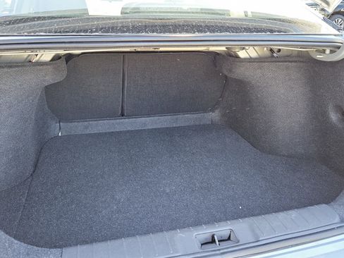 Used 2022 Nissan Sentra S image 6