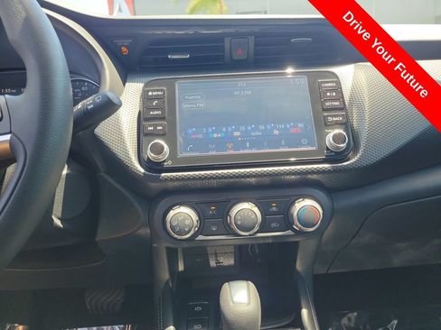 Used 2024 Nissan Kicks SV FWD image 14