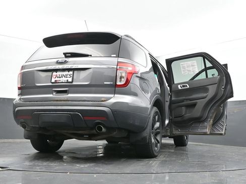 Used 2014 Ford Explorer XLT w/ Equipment Group 202A image 69