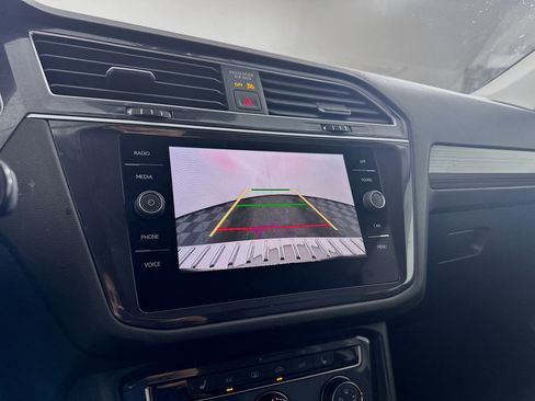 Used 2024 Volkswagen Tiguan Wolfsburg Edition image 22