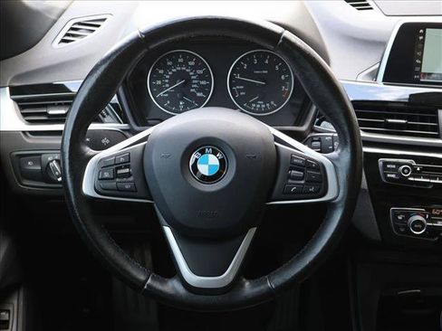 Used 2018 BMW X1 xDrive28i AWD/4WD image 14