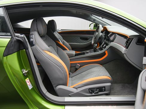 Used 2025 Bentley Continental GT Speed image 48