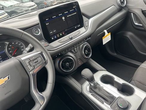 New 2026 Chevrolet Blazer LT image 27