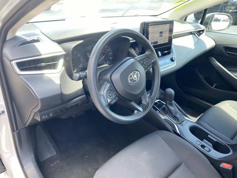 Used 2024 Toyota Corolla LE FWD image 25