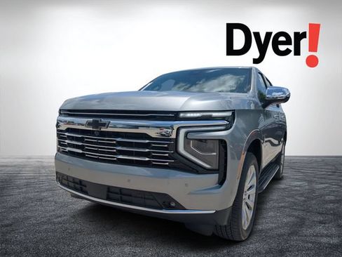Used 2025 Chevrolet Tahoe Premier w/ LPO, Illumination Package RWD image 8
