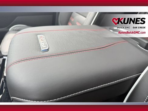 New 2026 GMC Yukon AT4 Ultimate w/ LPO, Floor Liner Package AWD/4WD image 30