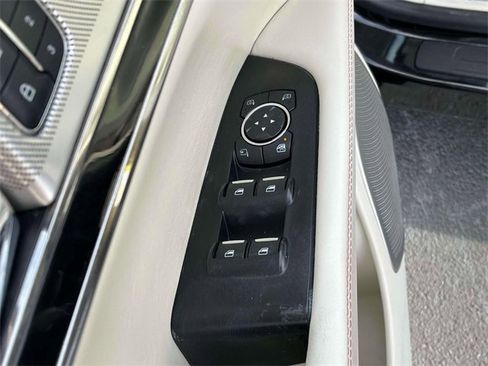 Used 2016 Lincoln MKX Black Label w/ Climate Package image 27