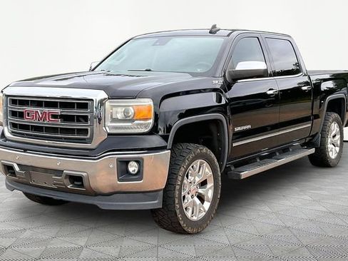 Used 2015 GMC Sierra 1500 SLT w/ SLT Crew Cab Value Package AWD/4WD image 3