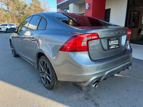 Used 2017 Volvo S60 T5 Dynamic w/ Vision Package image 13