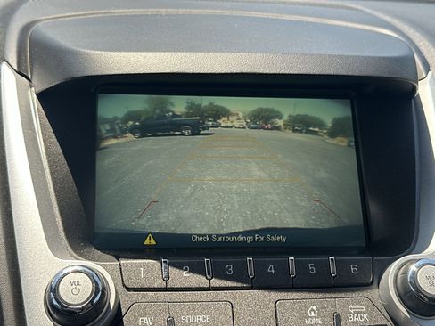 Certified 2017 Chevrolet Equinox LT w/ Convenience Package FWD image 27
