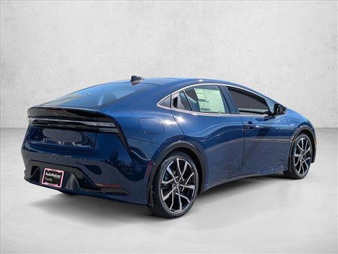 New 2026 Toyota Prius Plug-In Hybrid image 2