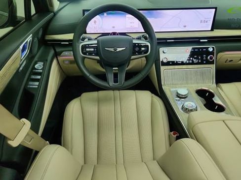Used 2025 Genesis GV80 2.5T Advanced AWD/4WD image 36
