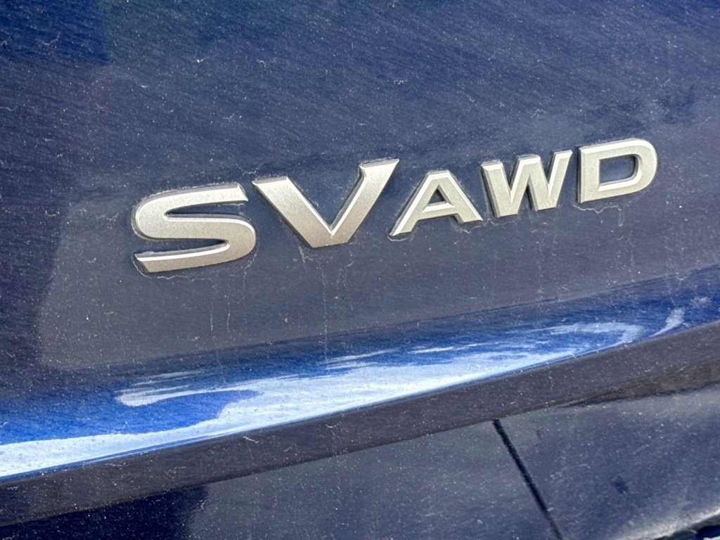 Used 2024 Nissan Rogue SV AWD/4WD image 7