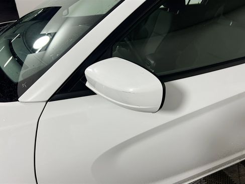Used 2022 Dodge Charger SXT RWD image 13