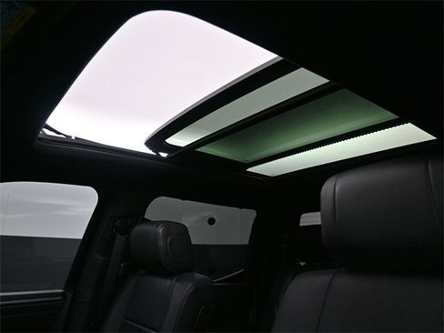 Used 2024 Toyota Tundra Platinum image 23