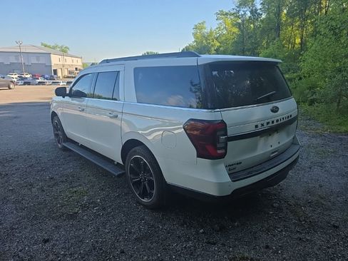 Used 2024 Ford Expedition Max Limited AWD/4WD image 6