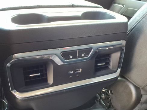 Used 2025 GMC Sierra 2500 Denali w/ Denali Reserve Package AWD/4WD image 5