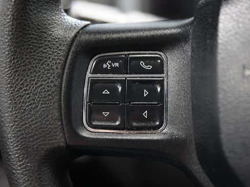 Used 2019 RAM 1500 Express image 29