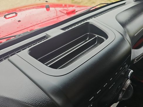 Used 2011 Jeep Wrangler Sport AWD/4WD image 22