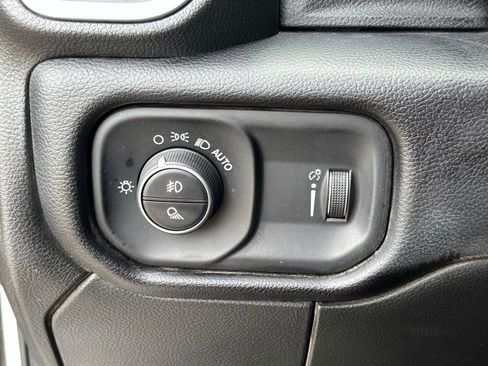 Used 2024 RAM 2500 Big Horn image 23